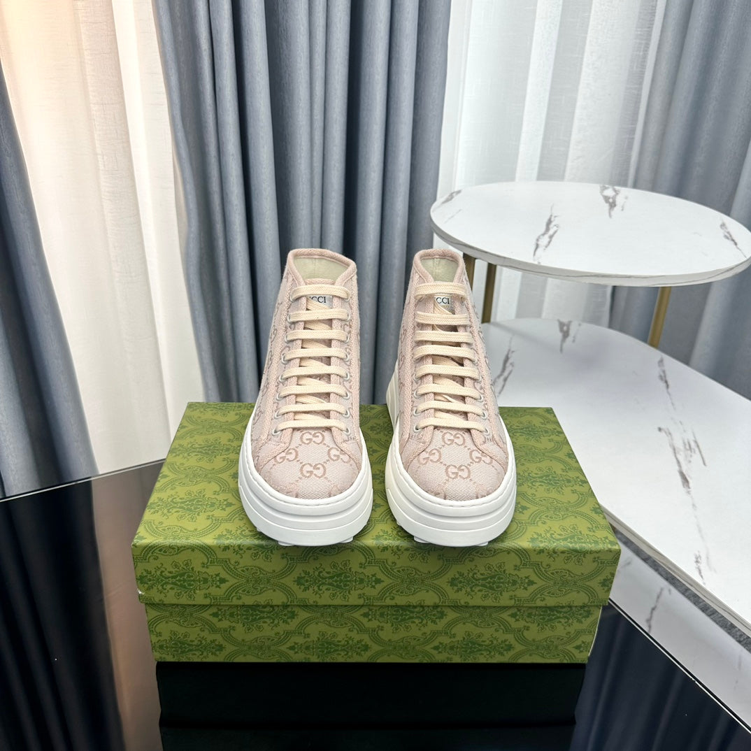 G-Sneakers