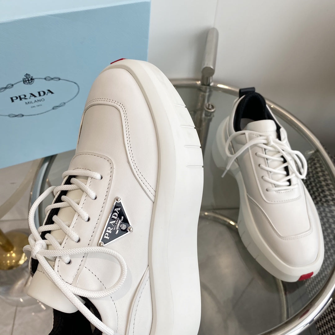 P-Sneakers