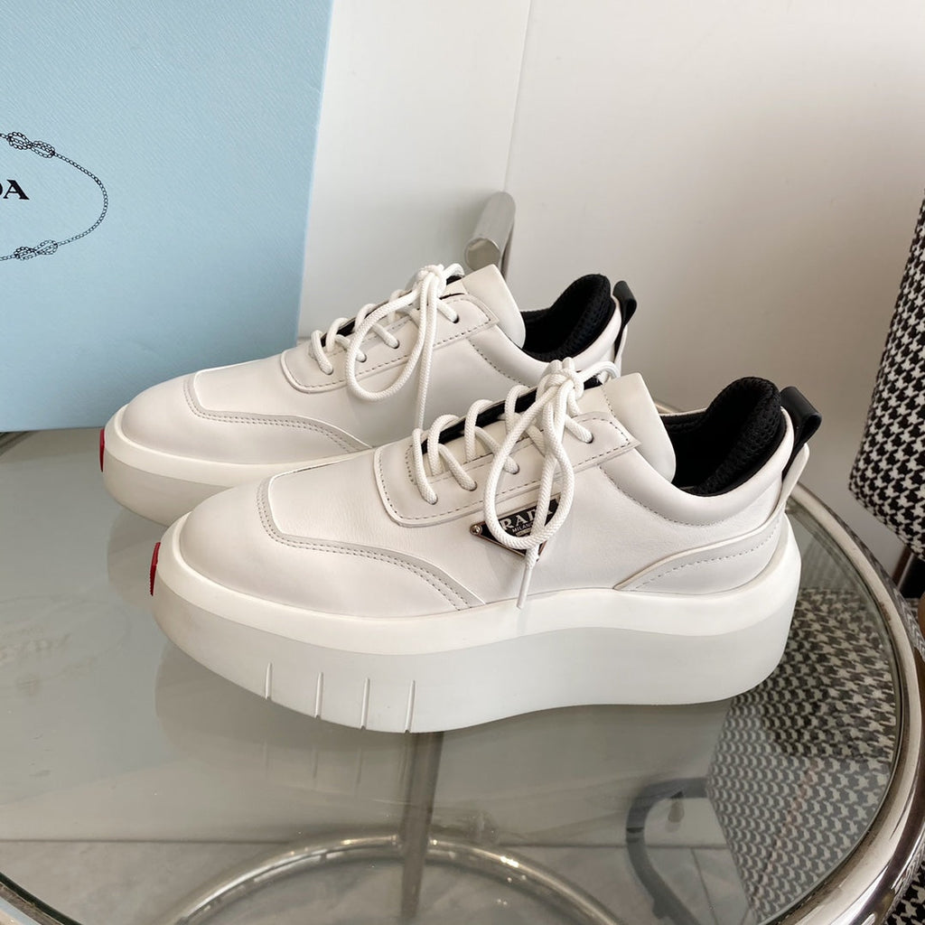 P-Sneakers