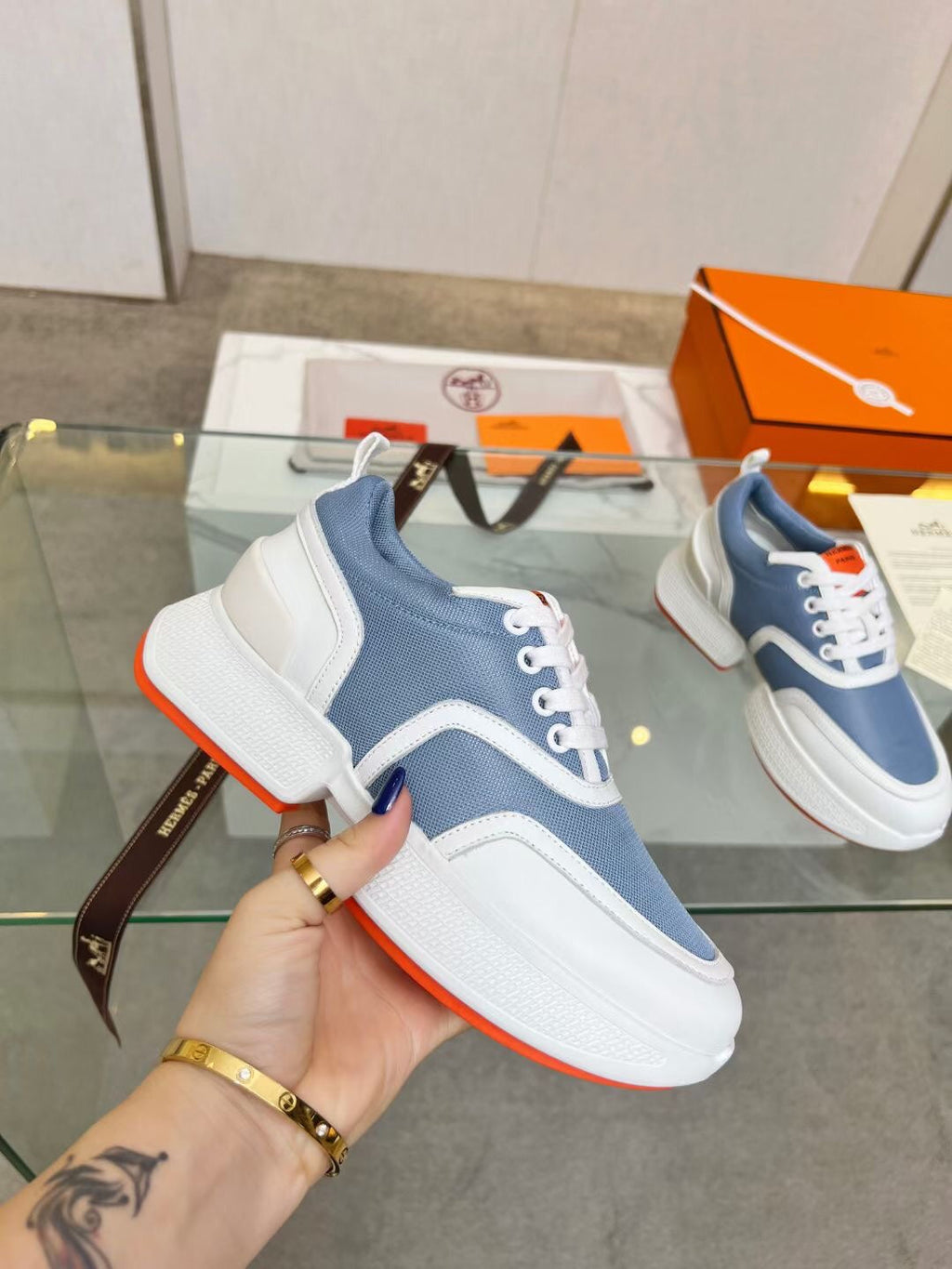 A-Sneakers