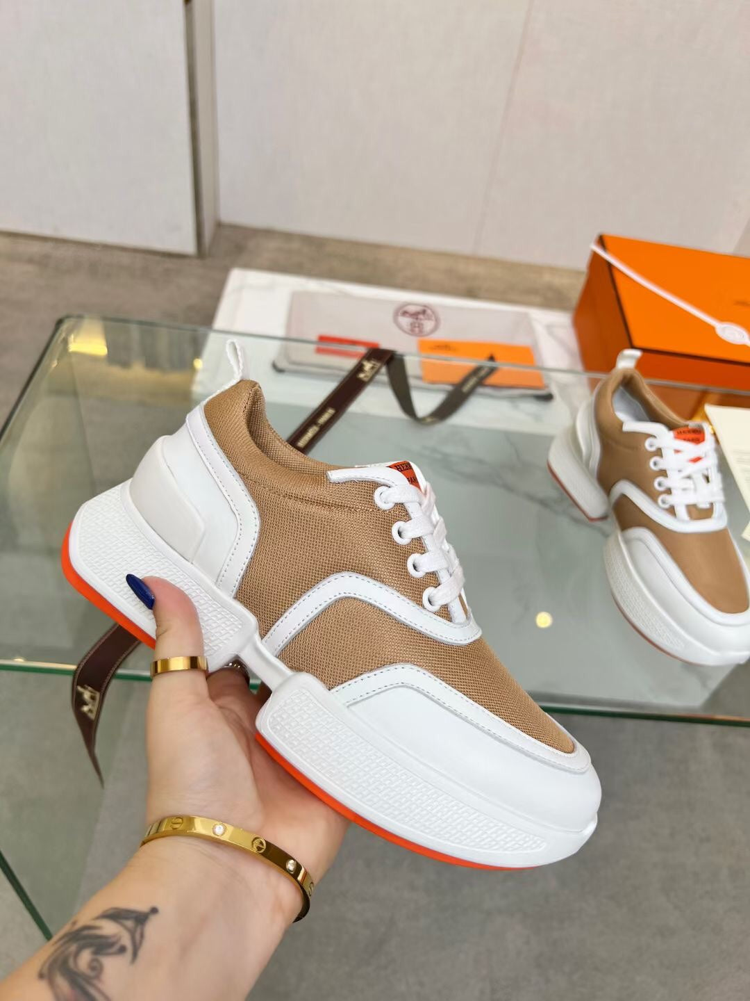 A-Sneakers
