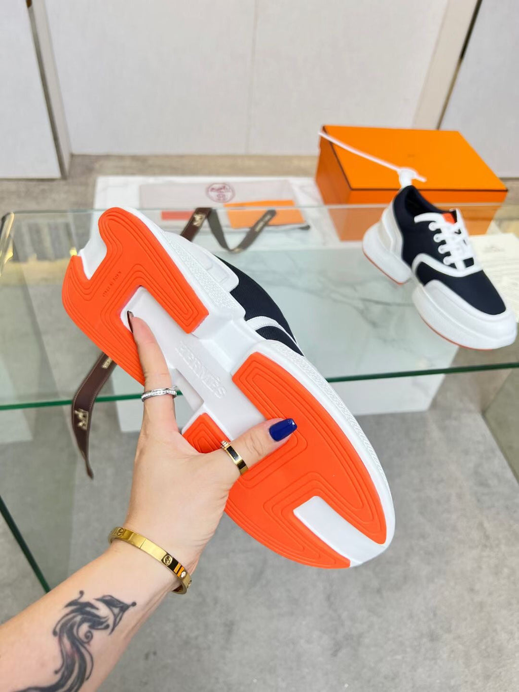 A-Sneakers