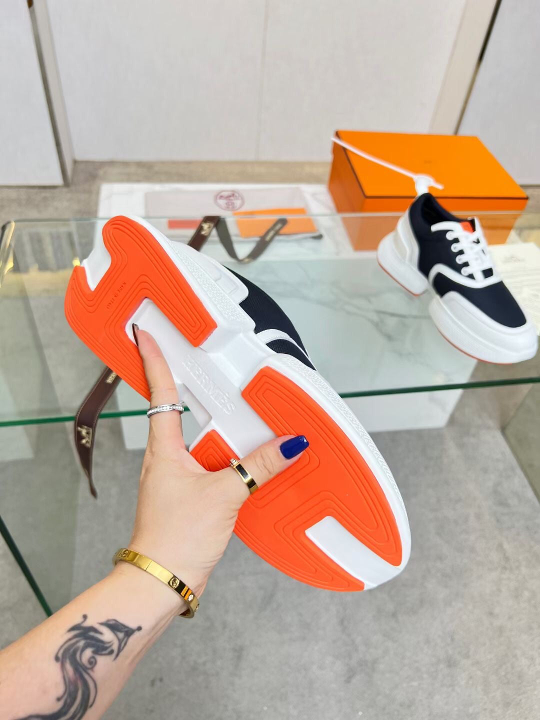 A-Sneakers