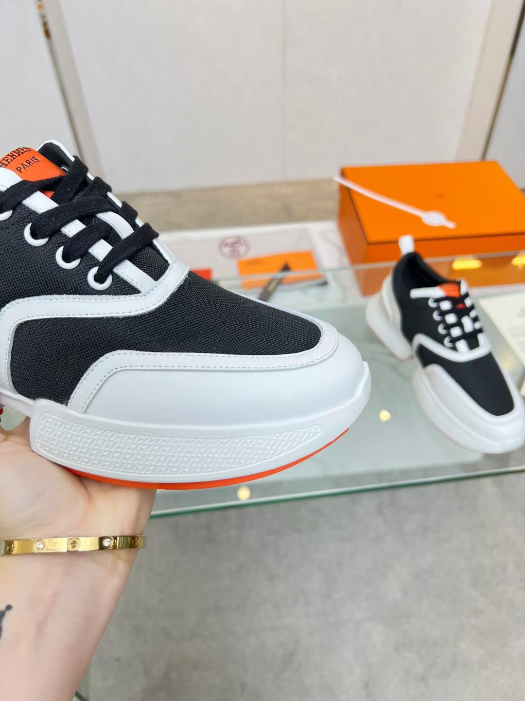 A-Sneakers
