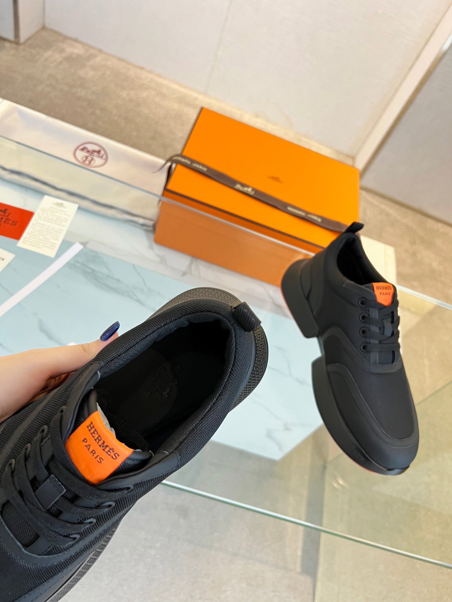 A-Sneakers