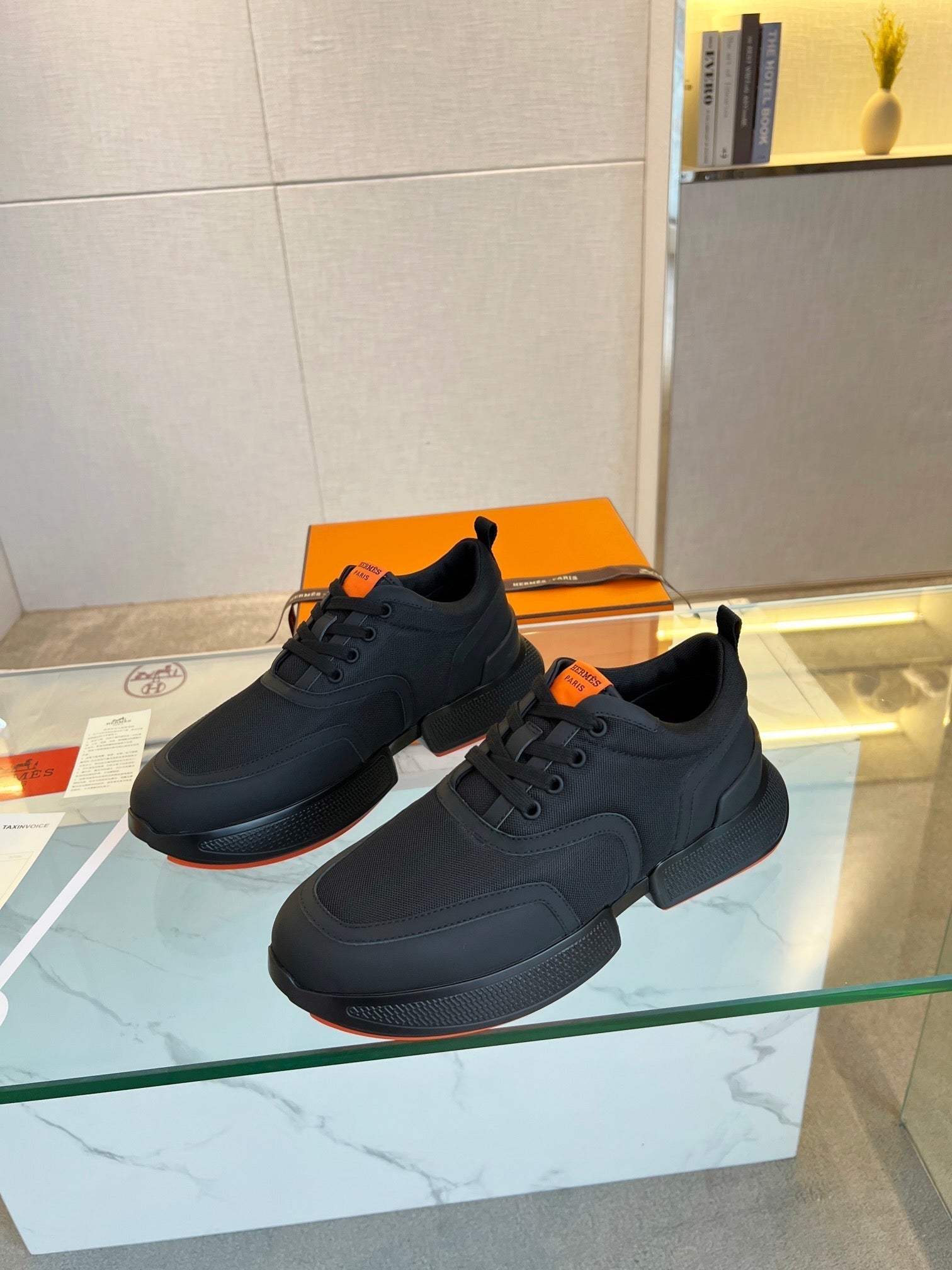 A-Sneakers