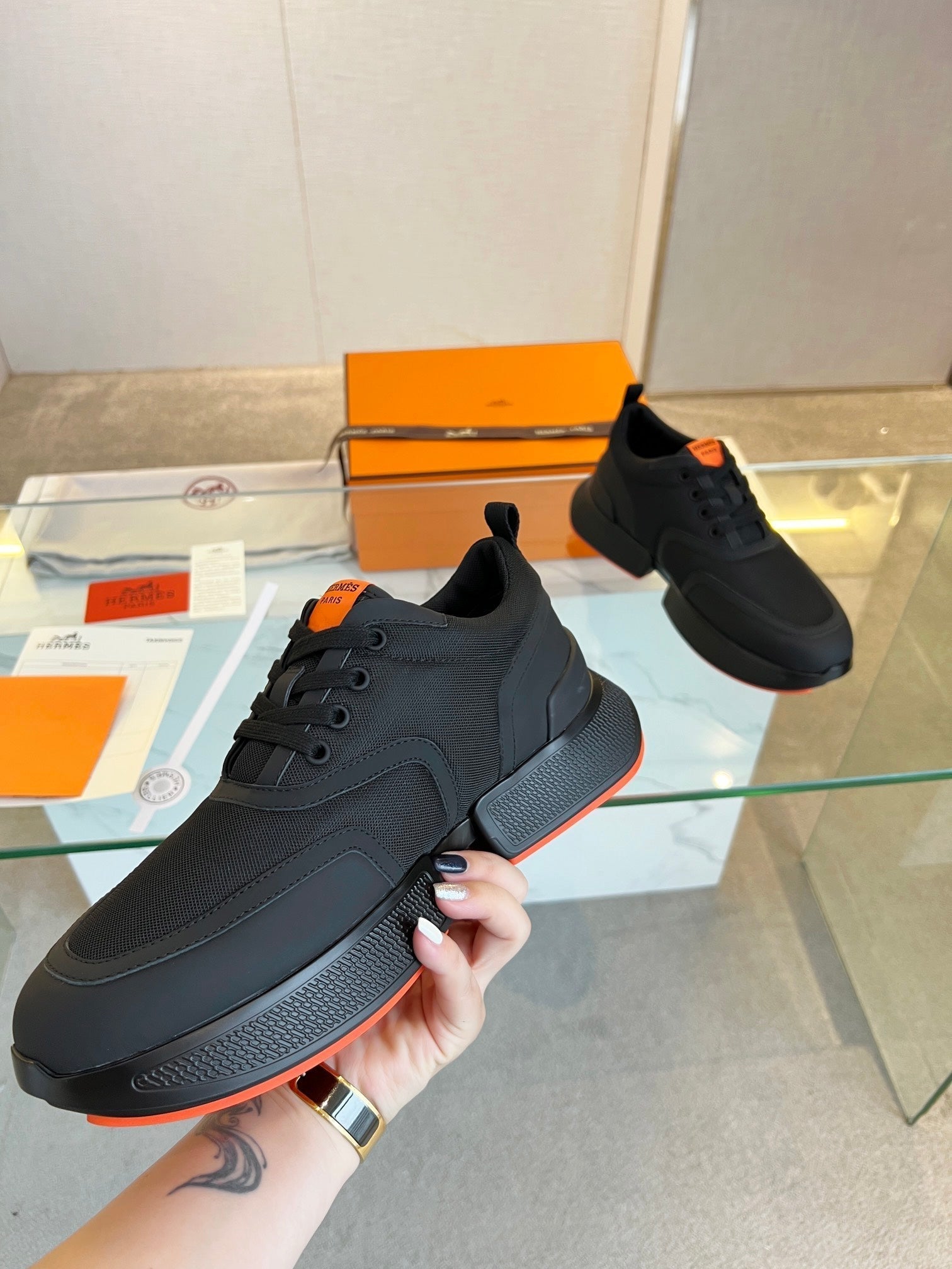 A-Sneakers