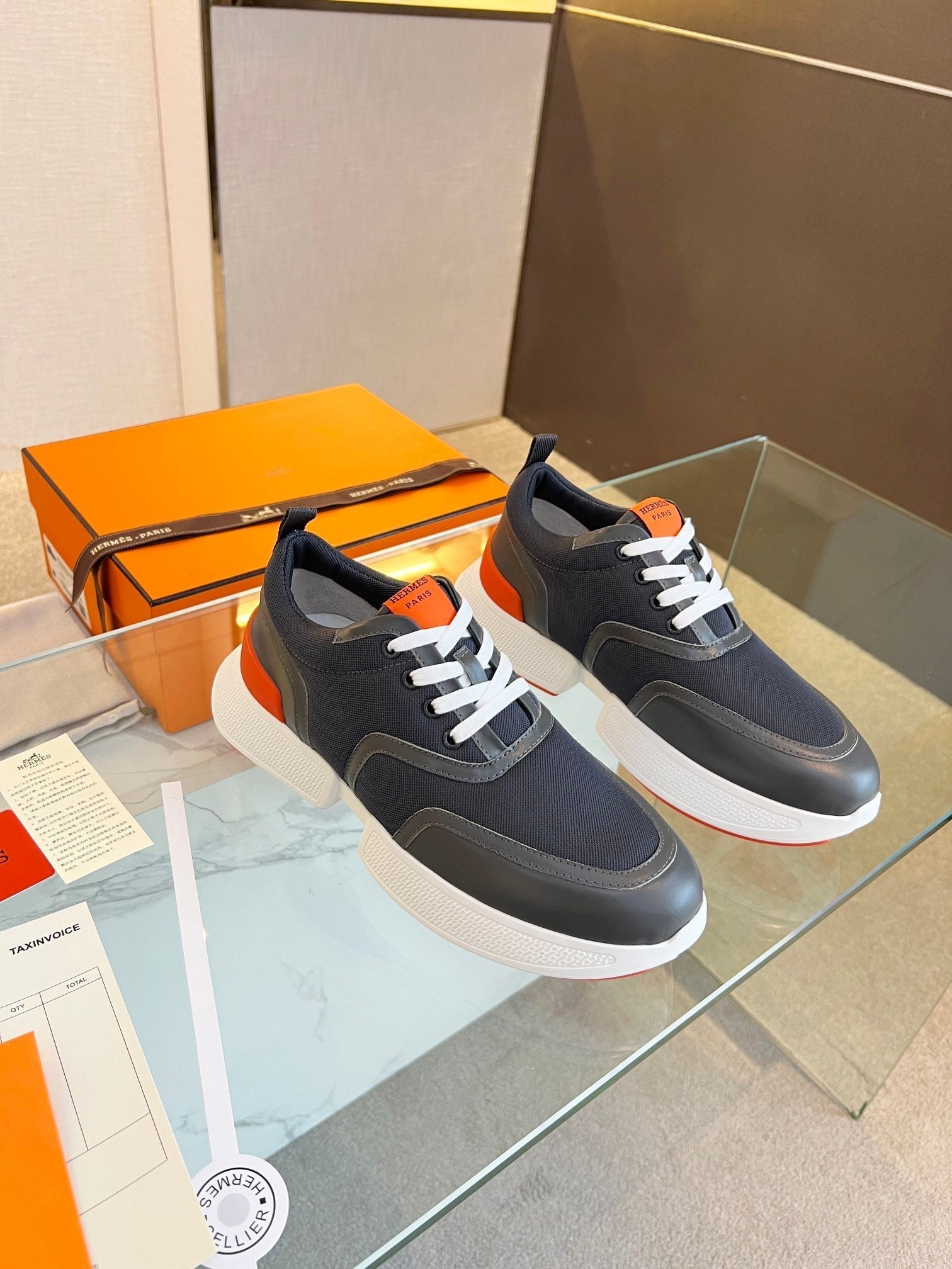 A-Sneakers