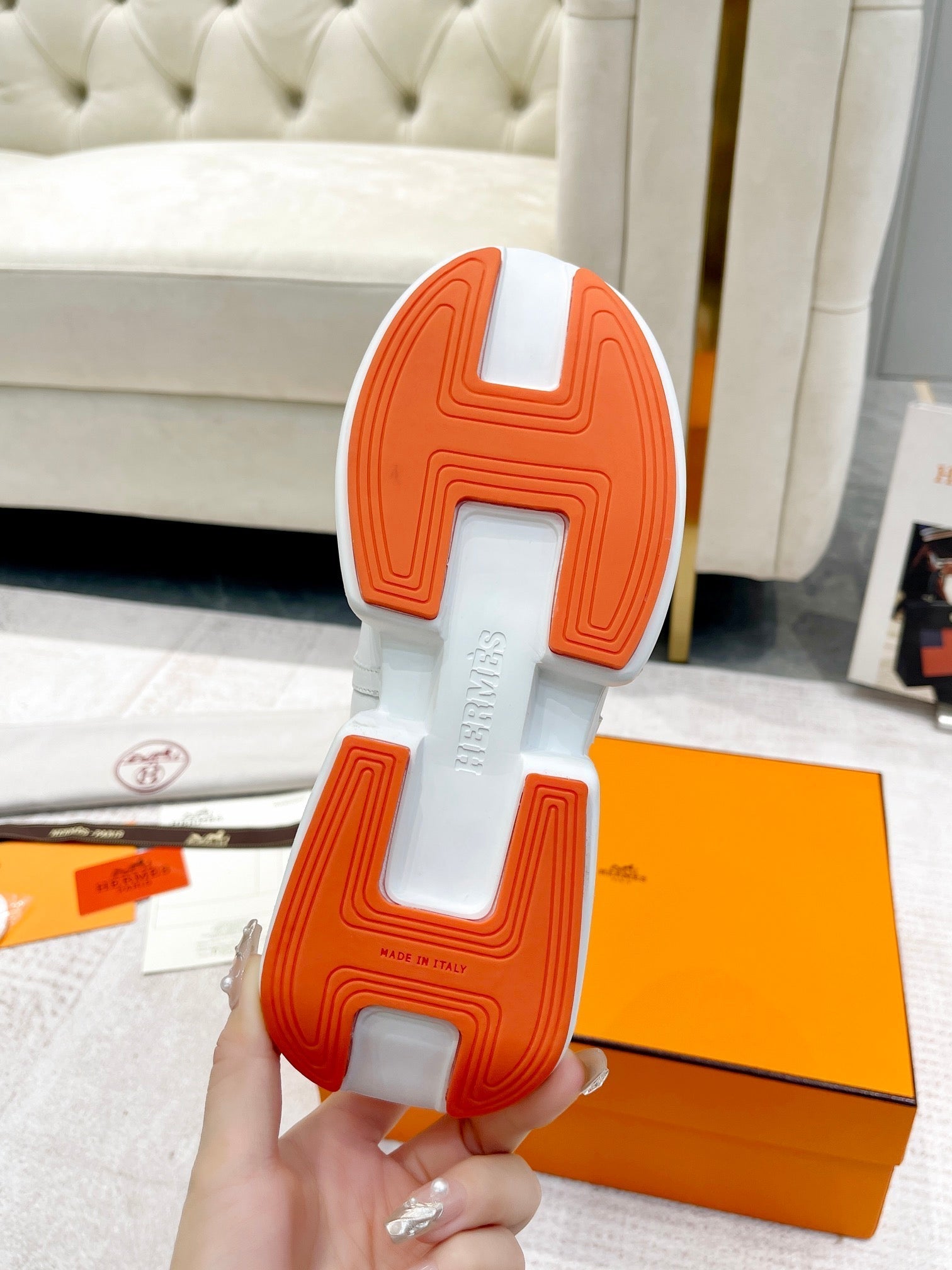 A-Sneakers