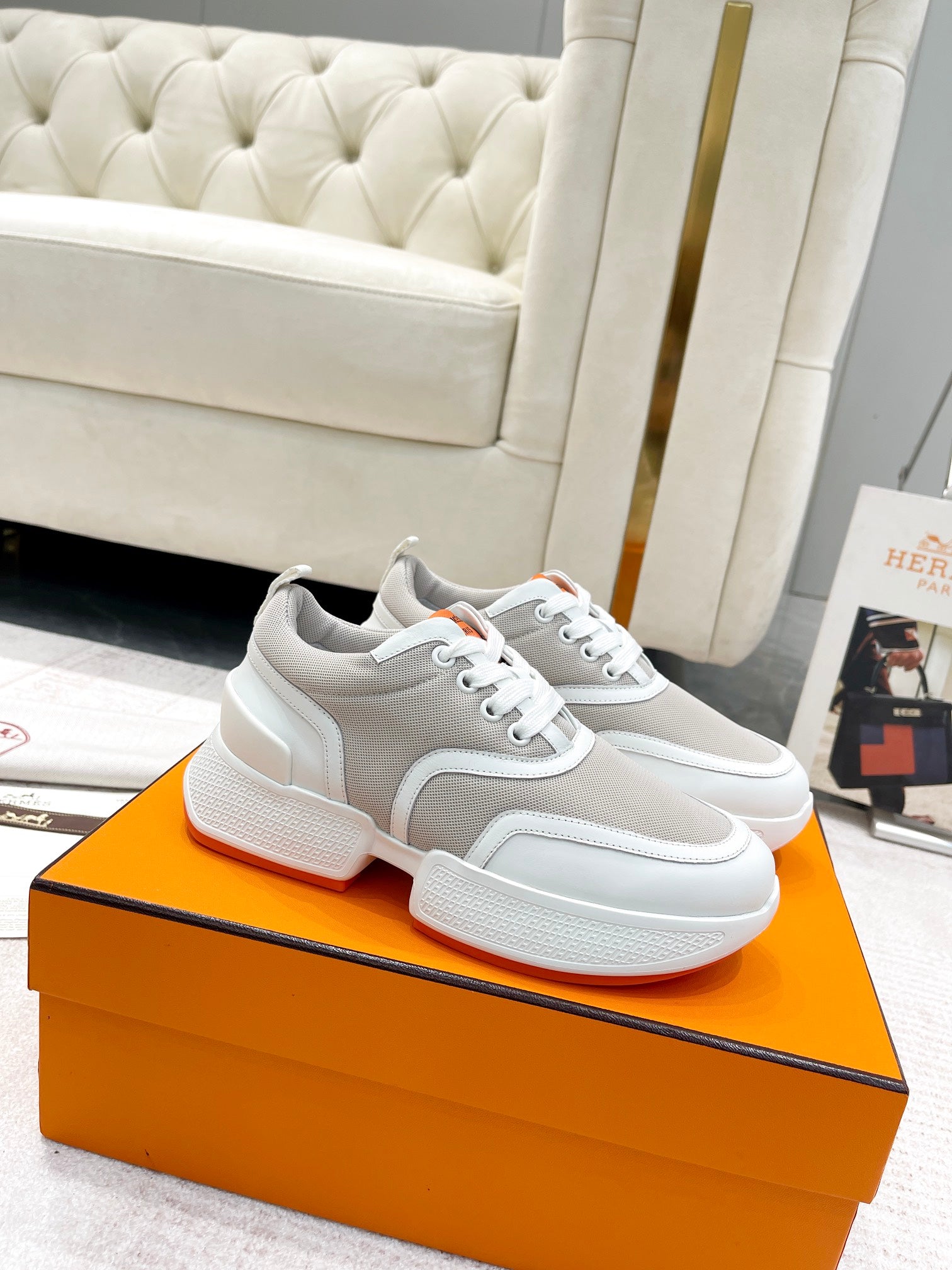 A-Sneakers