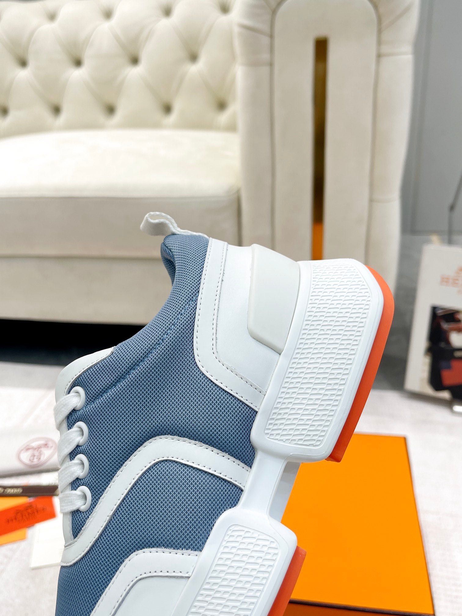 A-Sneakers