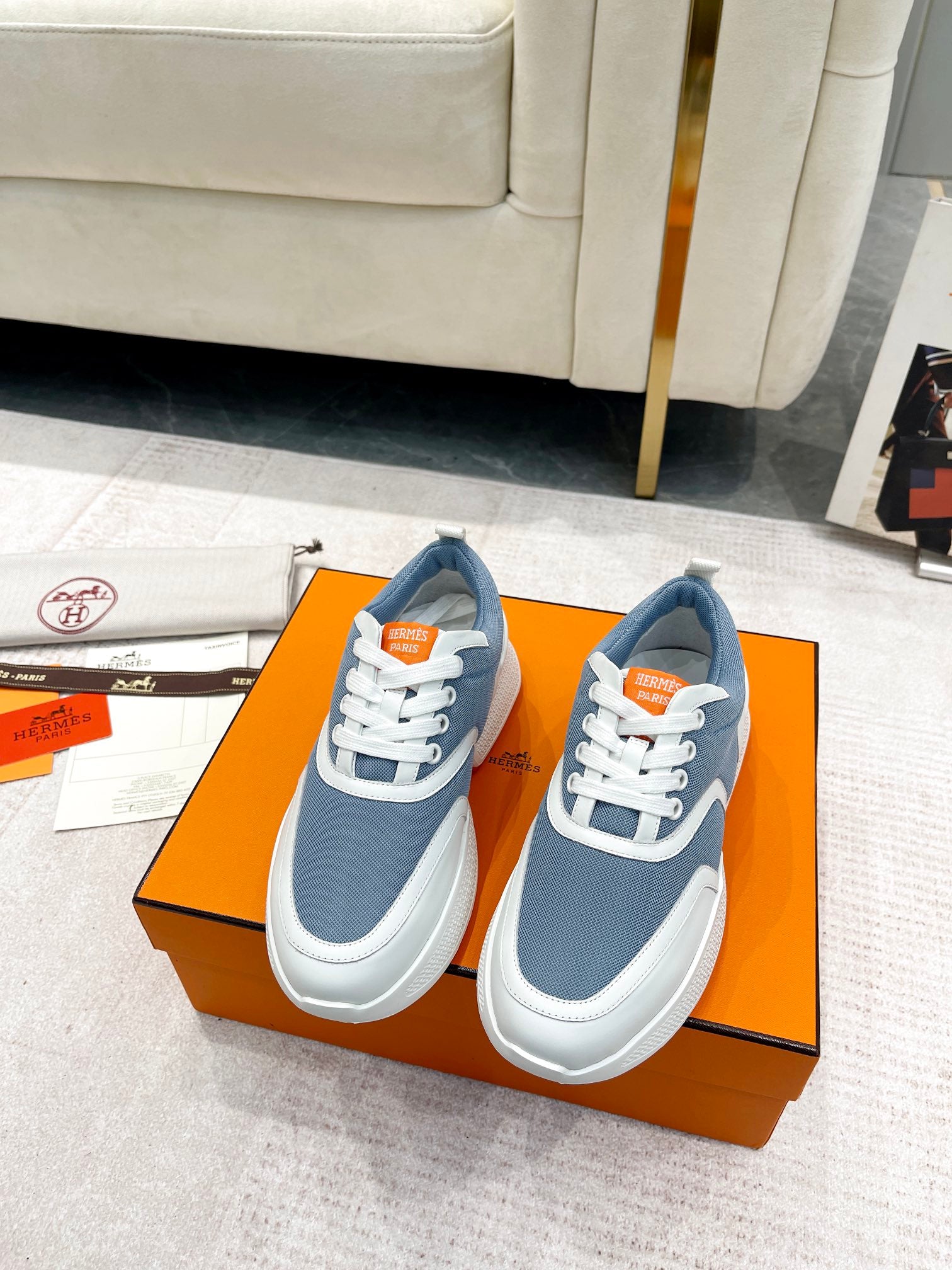 A-Sneakers