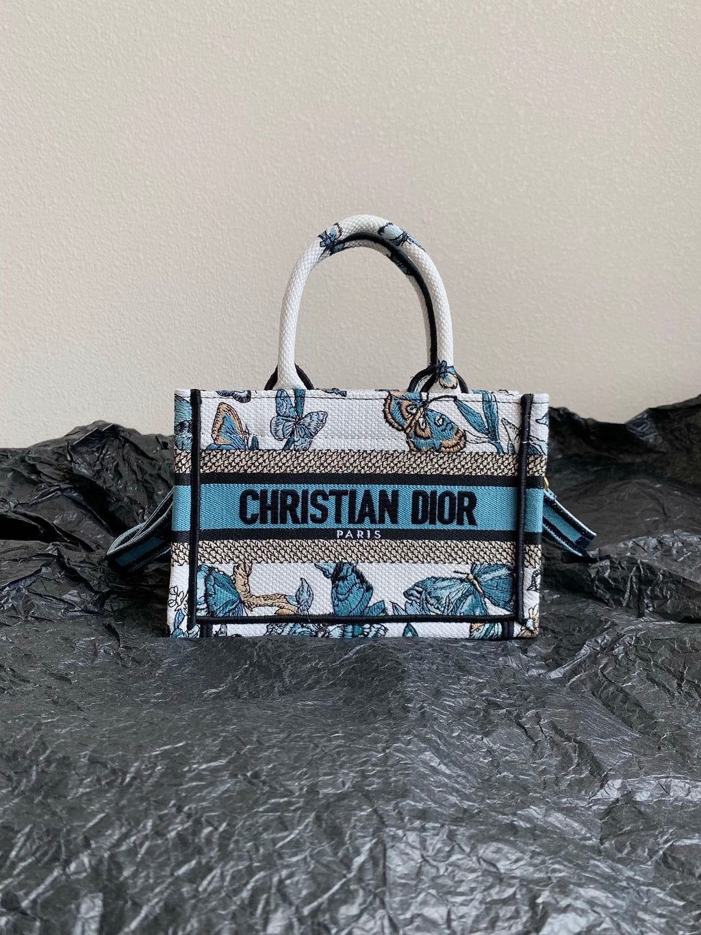 D-Book Tote