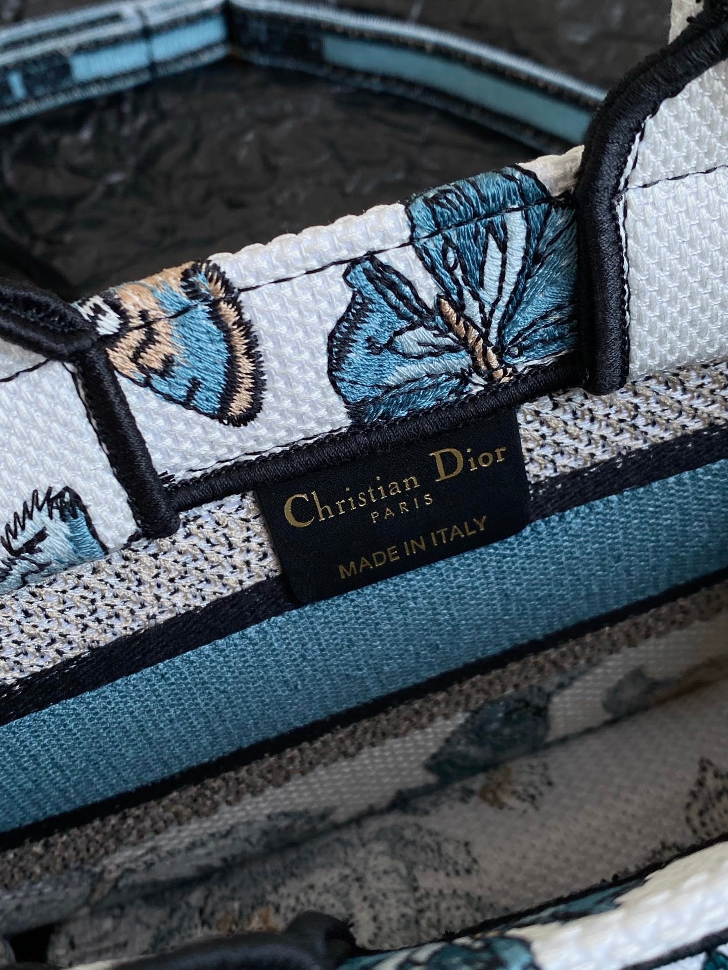 D-Book Tote