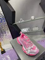 B-Sneakers