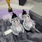 B-Sneakers