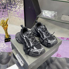 B-Sneakers