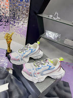 B-Sneakers
