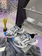 B-Sneakers