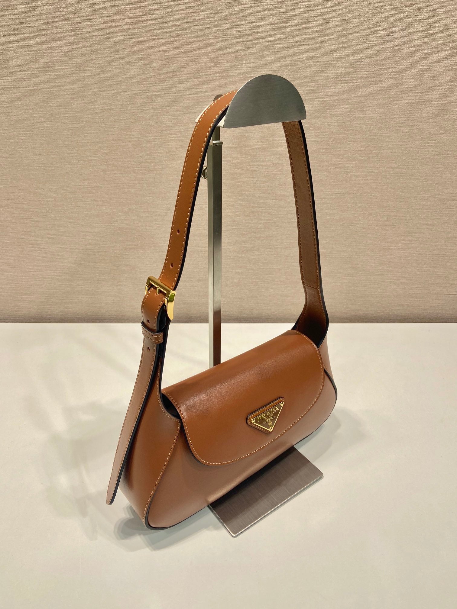P-Shoulder Bag