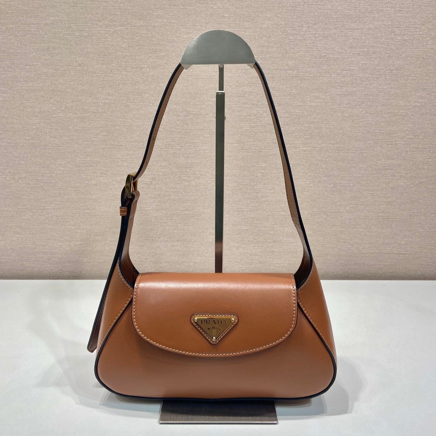 P-Shoulder Bag