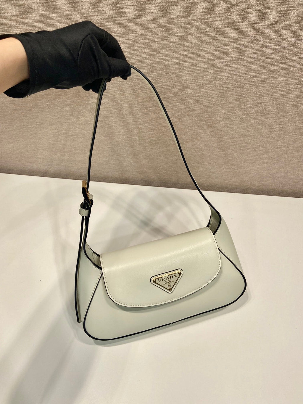 P-Shoulder Bag