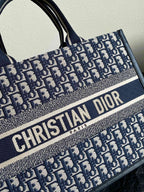D-Book Tote