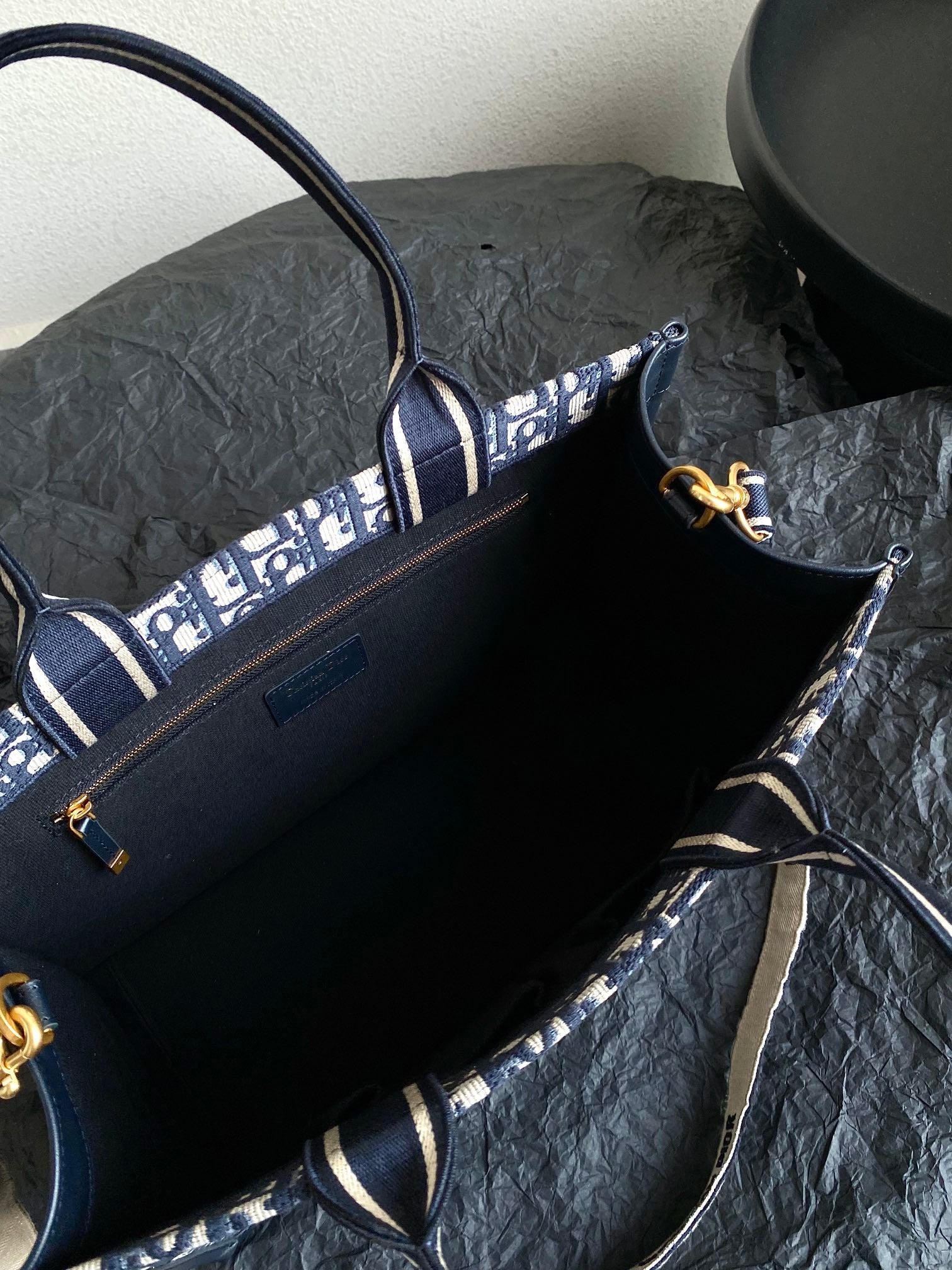 D-Book Tote