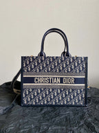 D-Book Tote