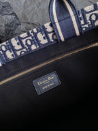 D-Book Tote