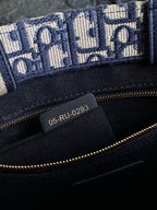 D-Book Tote