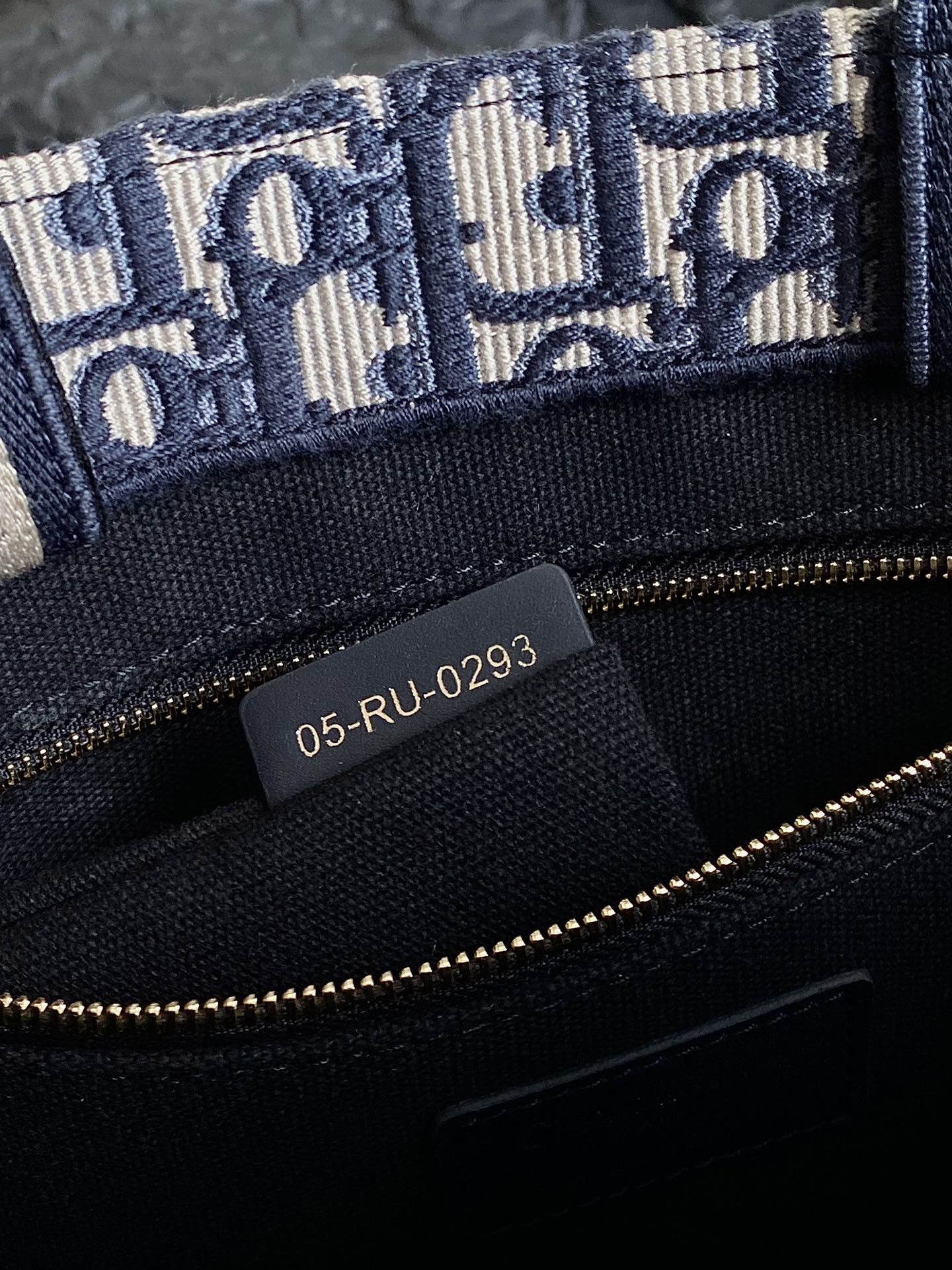 D-Book Tote