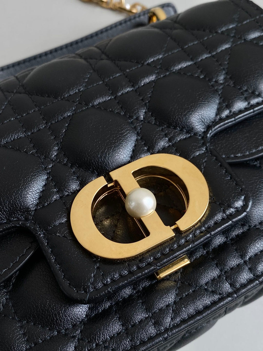 D-Mixed