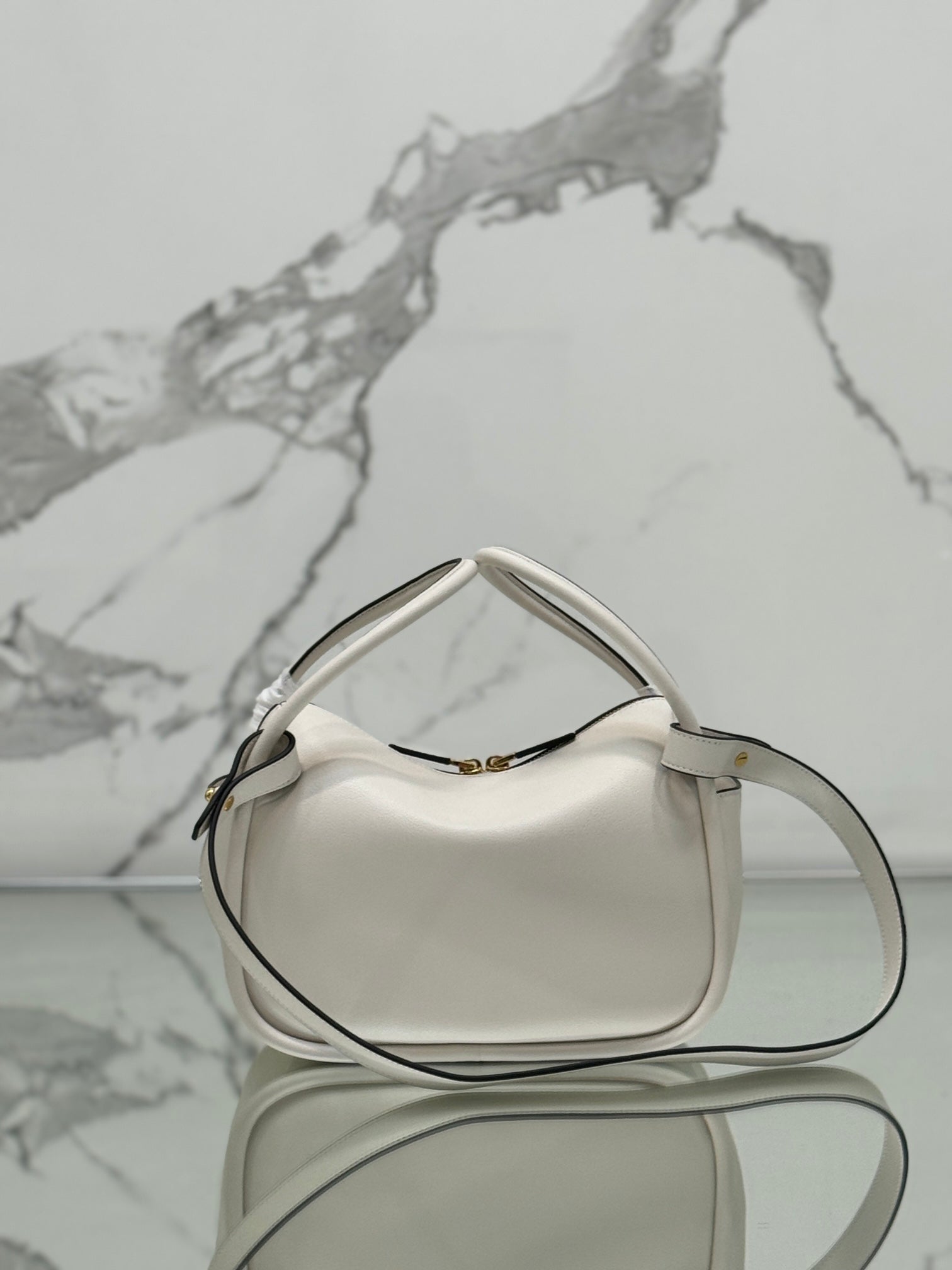 P-Shoulder Bag