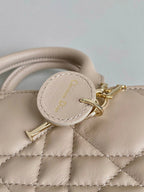 D-Book Tote