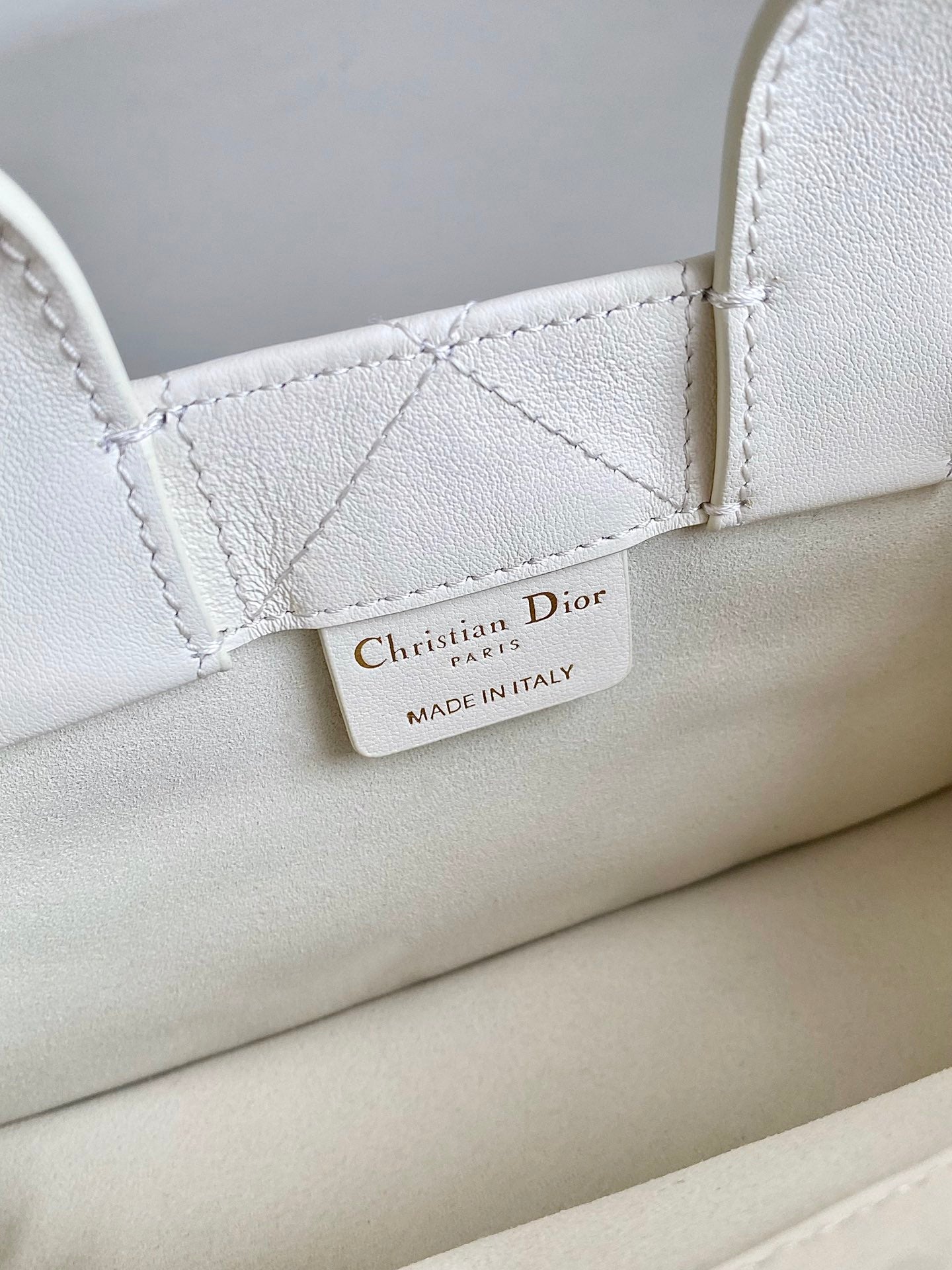 D-Book Tote