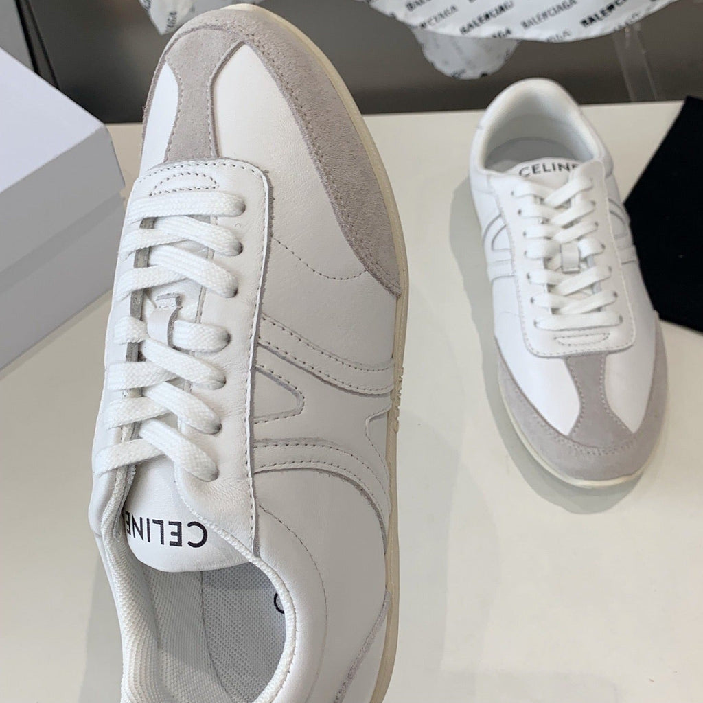 S-Sneakers