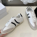 S-Sneakers