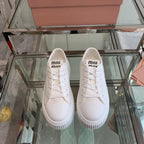 M-Sneakers