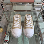 M-Sneakers