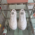 M-Sneakers