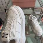M-Sneakers