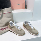 M-Sneakers