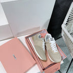 M-Sneakers