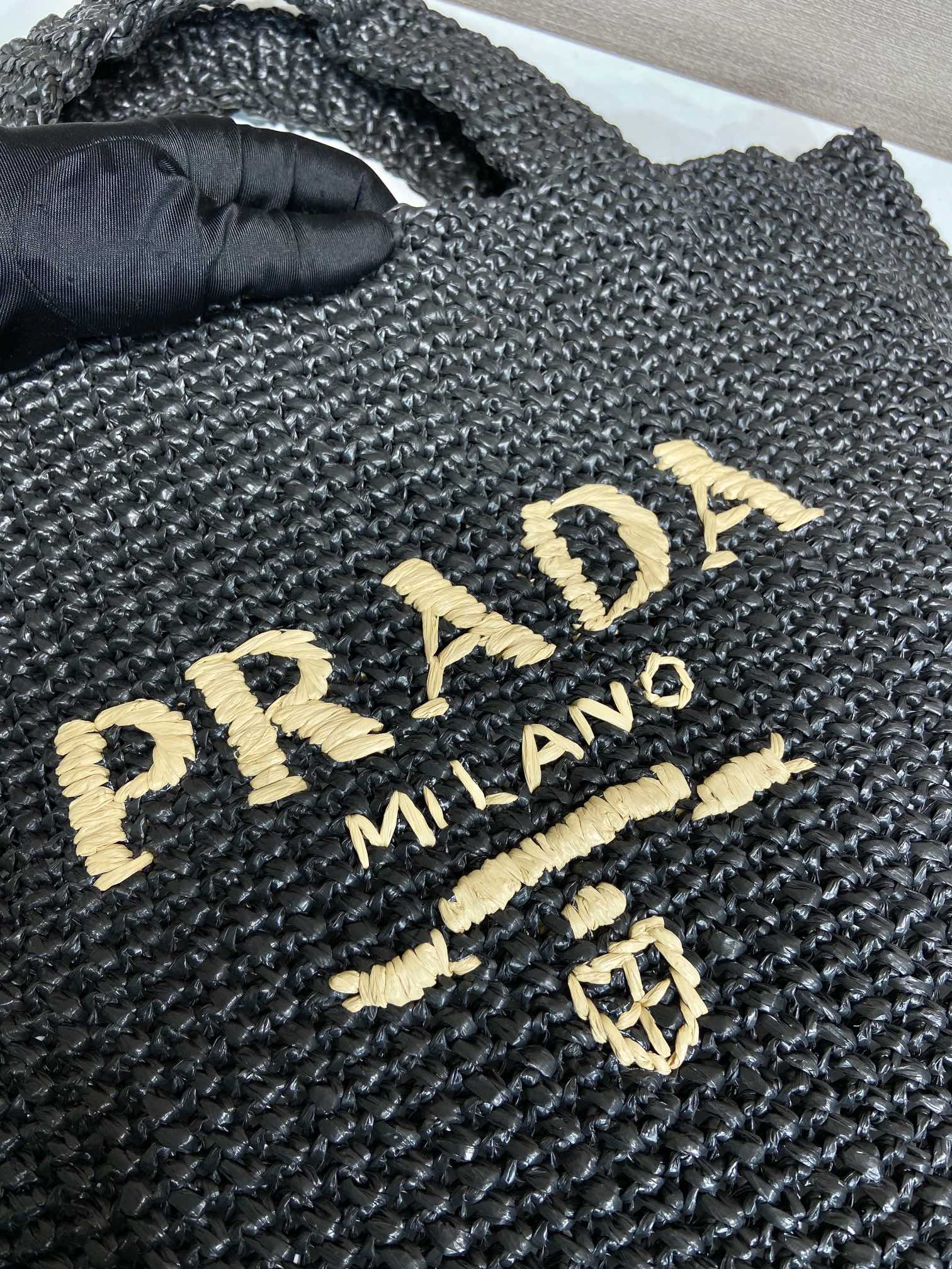 P-Shoulder Bag