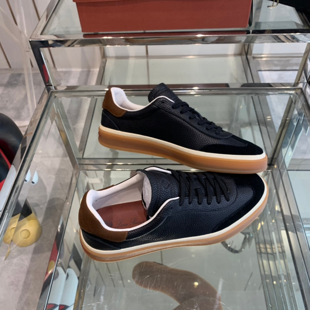 L-Sneakers