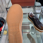 L-Sneakers