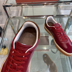 L-Sneakers