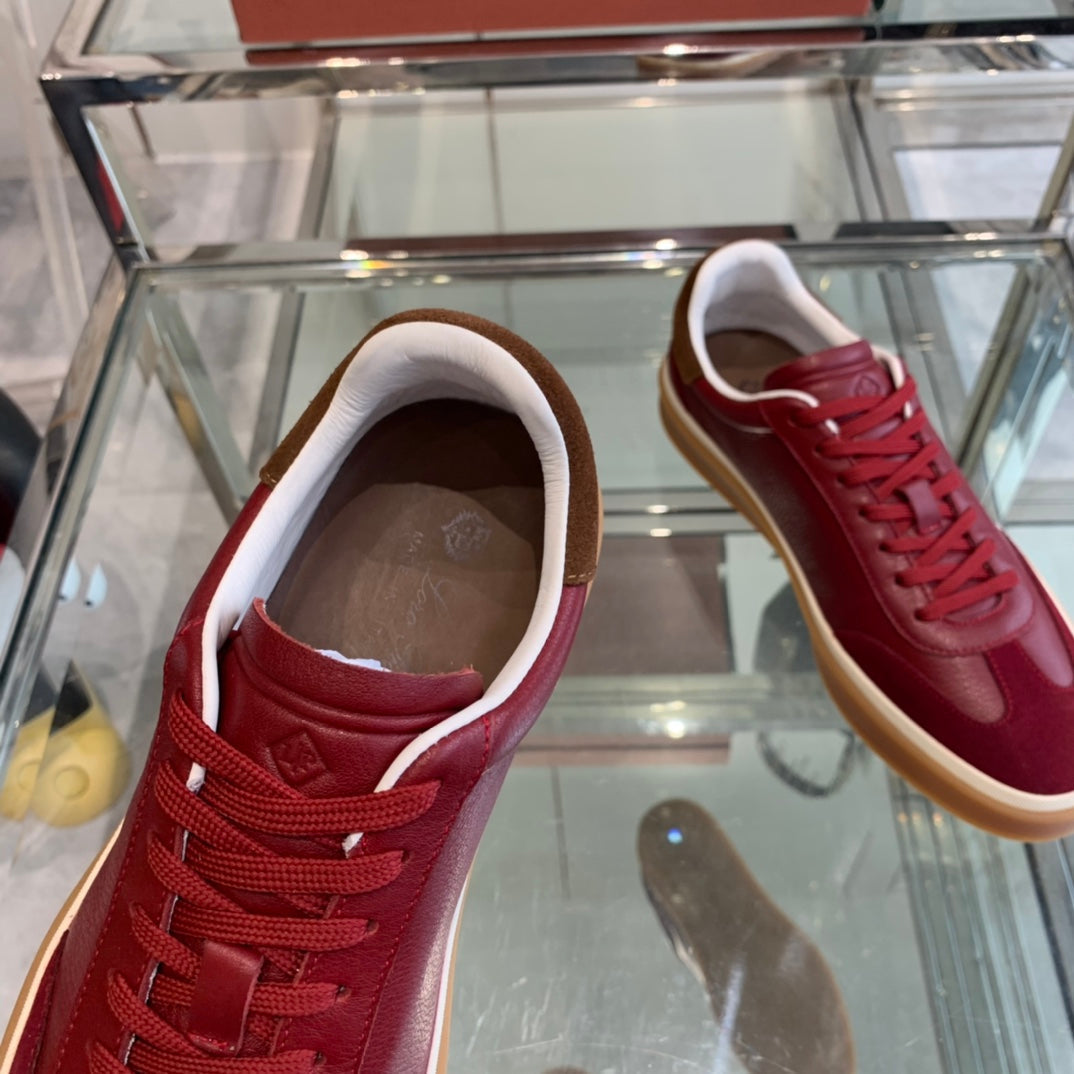L-Sneakers