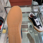 L-Sneakers